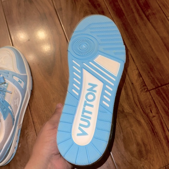 Louis Vuitton Sky Blue Trainers Brand New - Picture 3 of 4